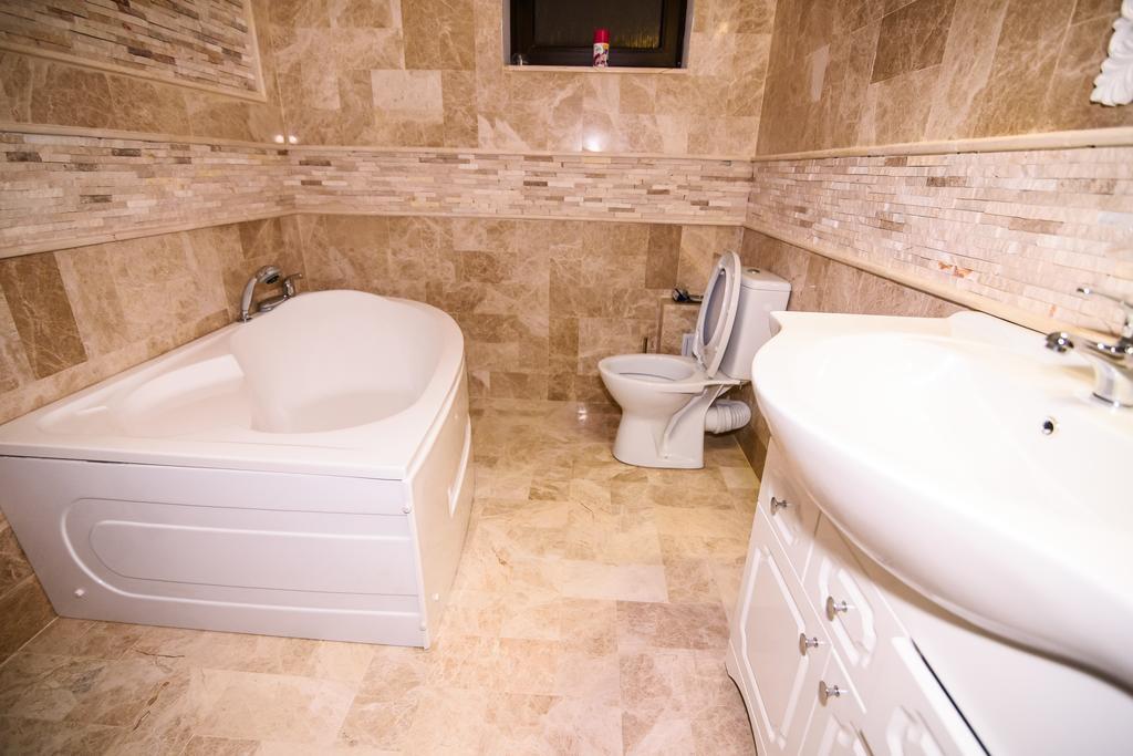Vila Naty Hotel Năvodari Buitenkant foto